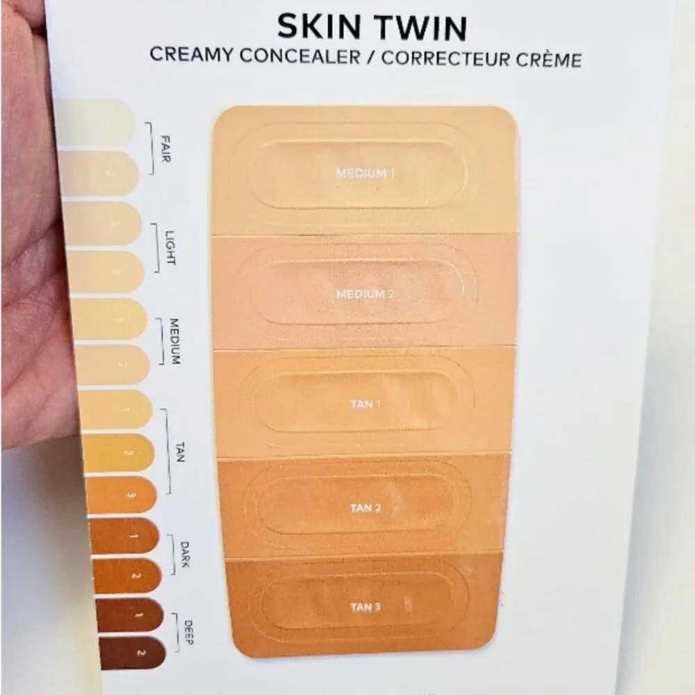 *Beautycounter* 15 x Creamy Concealer Shade Samples.  - NEW! - FAST SHIP!